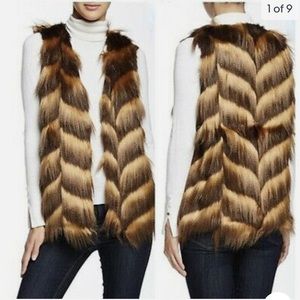Faux fur vest Romeo & Juliet Couture